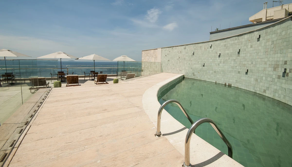 Secret Refuge in Leme - Gin & Infinite View - Image